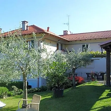 Al Rost Bed & Breakfast